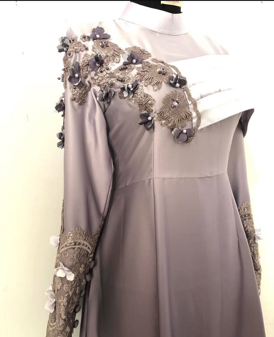 Lilac embroidered bridesmaid dress